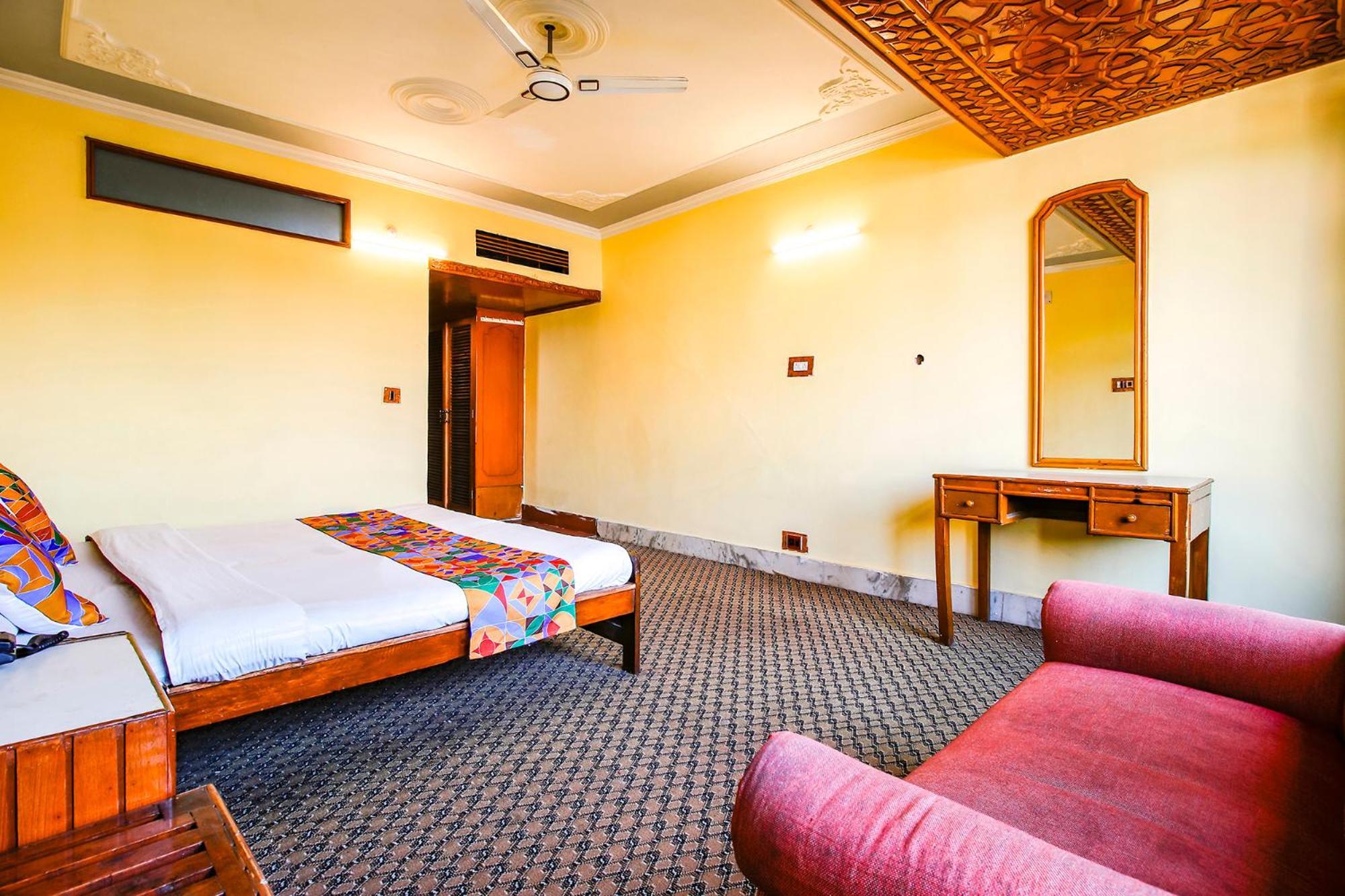 Fabhotel Kashmir Hilltown Durgjan Bagian luar foto